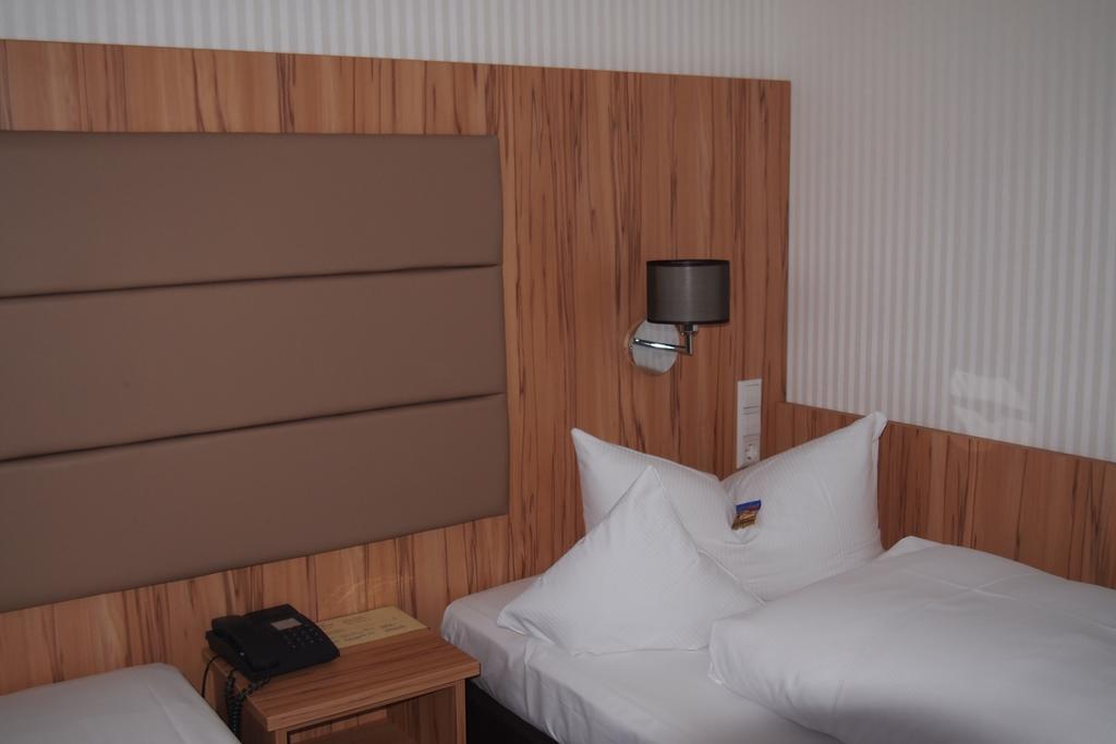 Hotel Am Bad Tuebingen Room photo