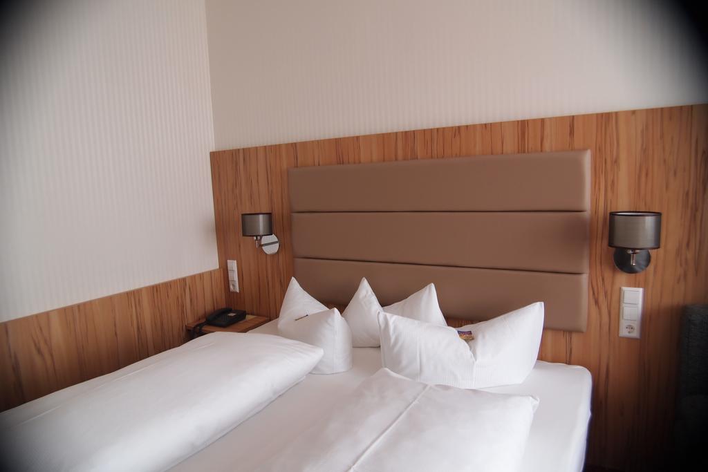 Hotel Am Bad Tuebingen Exterior photo